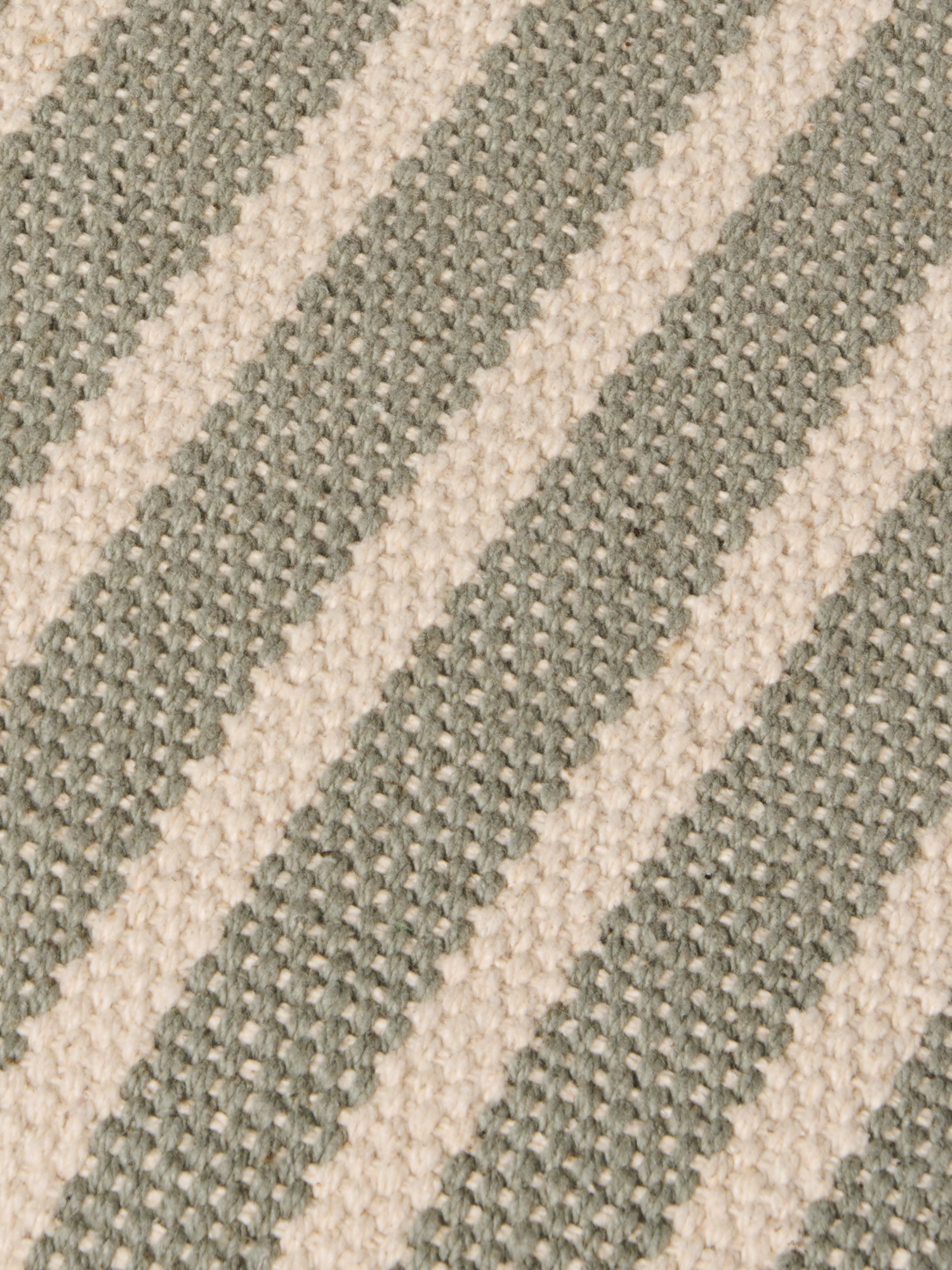 525406-001