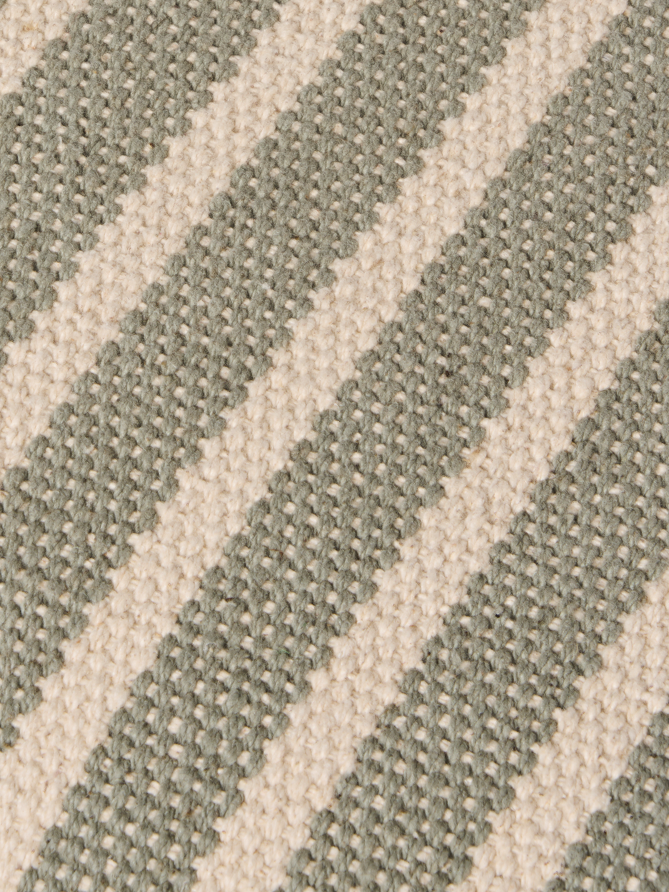 525406-001