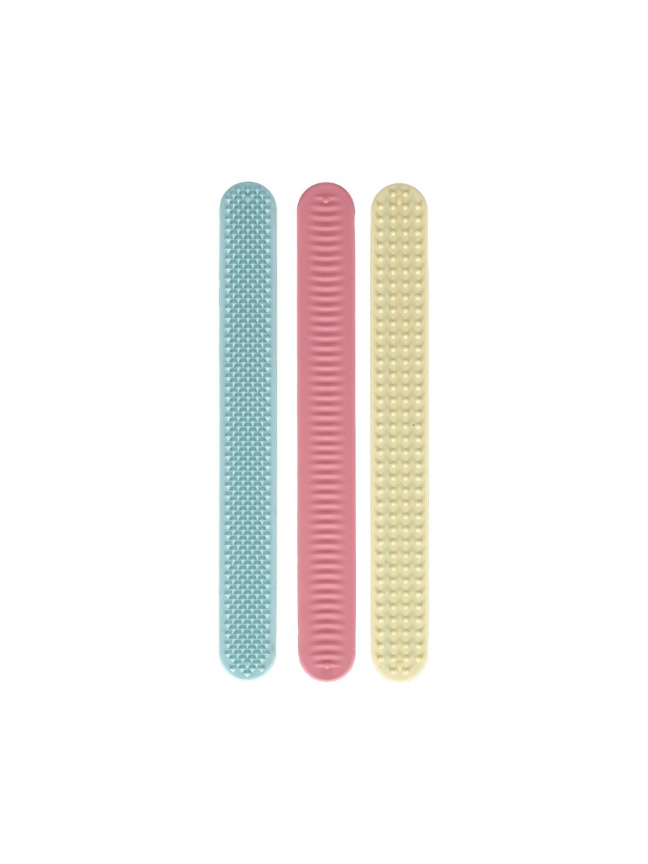 1004047